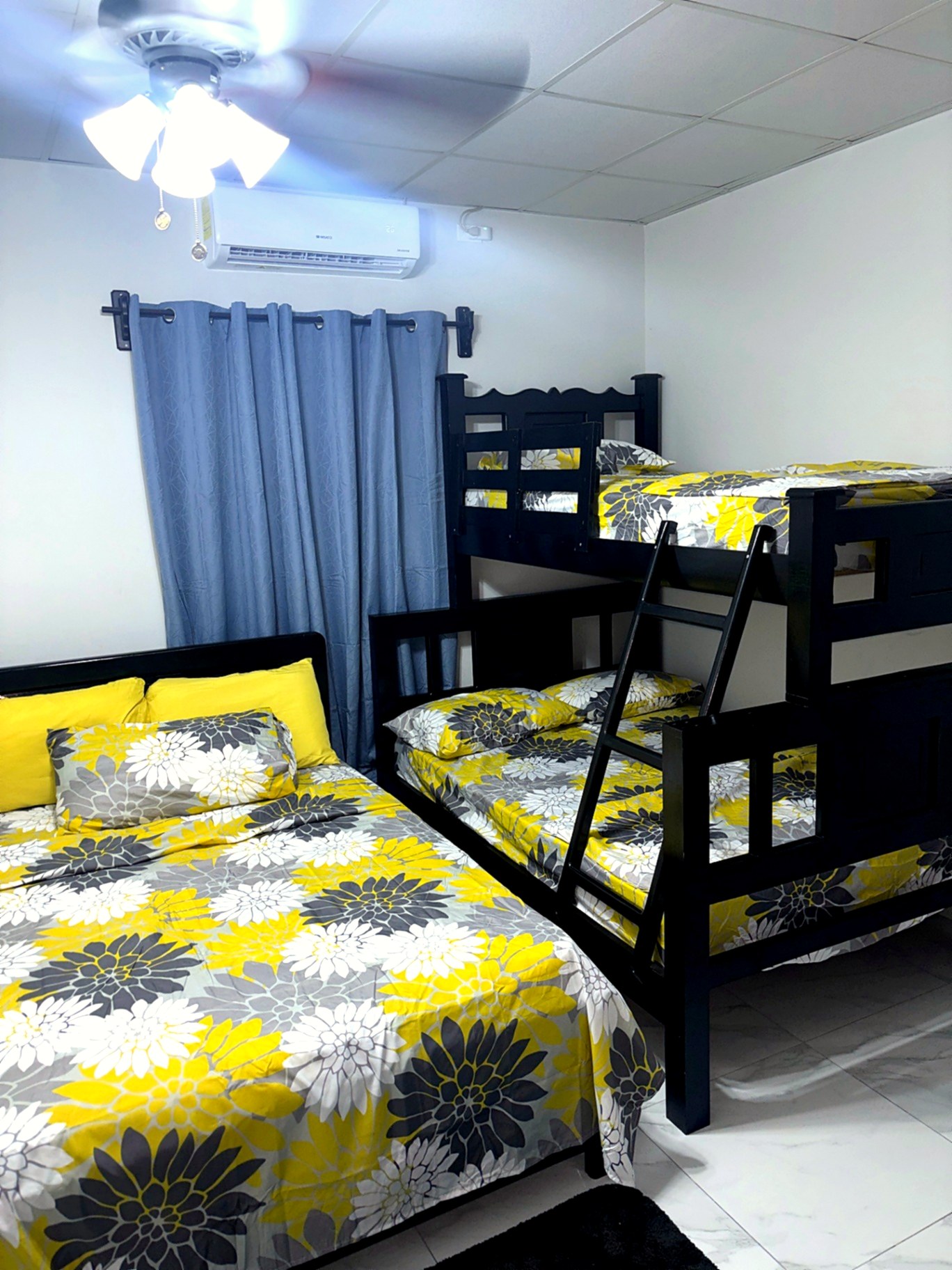 Panama house family bedroom